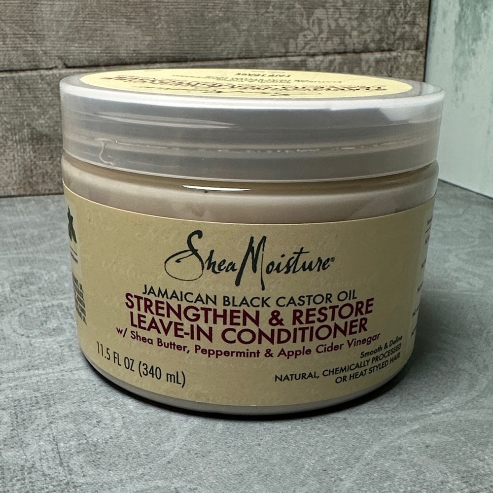 **SUMMER CLEARANCE*SheaMoisture | Jamaican Black Castor Oil Leave-In Conditioner